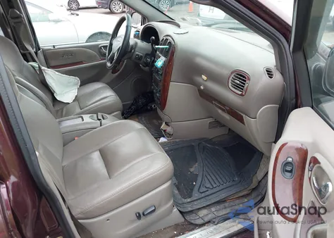 2003 Chrysler Town & Country Limited из США, поврежденный, VIN 2C8GP64L23R354824